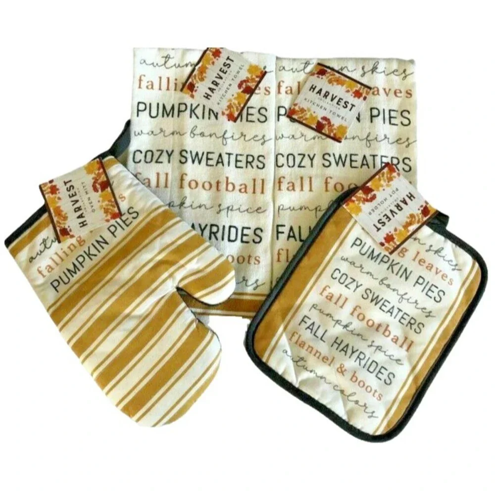 Pumpkin Pie Thanksgiving Kitchen Towels Oven Mitt Potholder Set 4 Cozy Sweaters